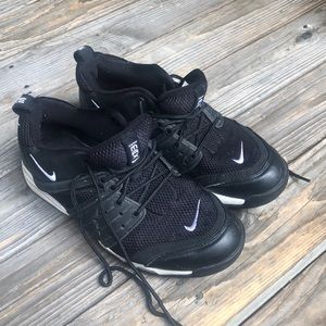 Women’s Nike Sneakers Team Max